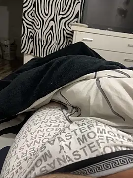 Cristian 099 online show from February 2, 2026, 3:16 am