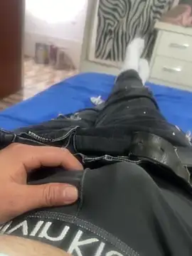 Cristian 099 online show from February 15, 2026, 9:47 pm