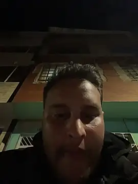 Cristian 099 online show from October 21, 2025, 11:48 pm