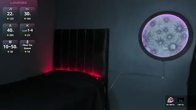 Snapshot of khriss_brown chatting on November 18, 2025, 8:45 pm khriss brown online show from November 18, 2025, 8:45 pm