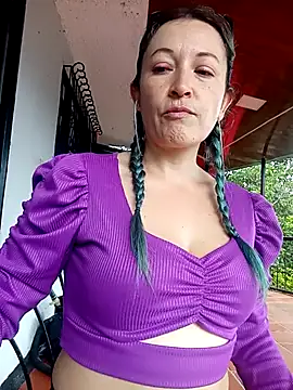 Snapshot of sophie_banger chatting on March 21, 2025, 9:12 pm sophie banger online show from March 21, 2025, 9:12 pm