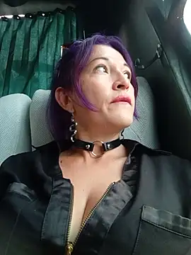 Snapshot of sophie_banger chatting on October 11, 2025, 7:37 pm sophie banger online show from October 11, 2025, 7:37 pm