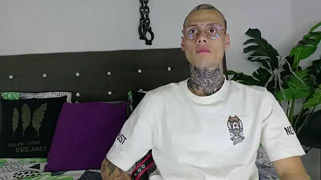 fucking sinner online show from November 28, 2025, 6:13 am