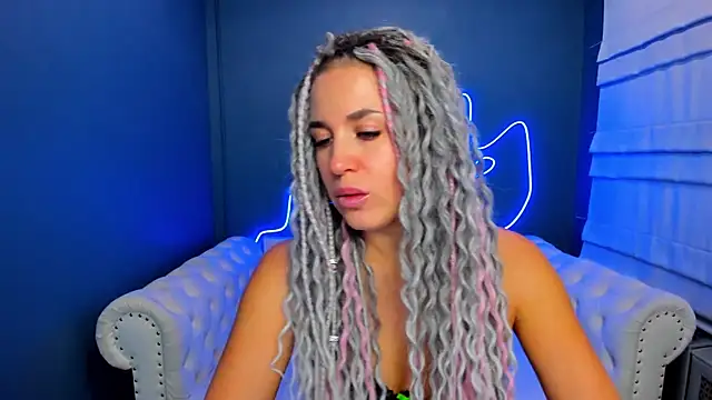 rock n roxy online show from October 1, 2025, 1:22 am