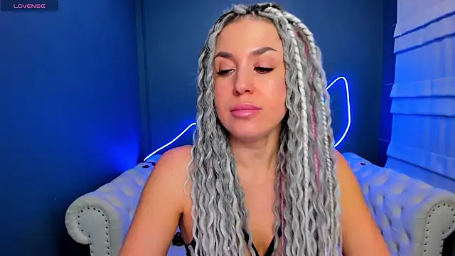 rock n roxy online show from February 17, 2026, 1:36 am