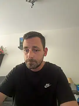 defbond420 online show from December 14, 2025, 10:43 am