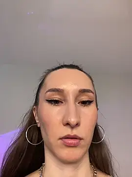 Snapshot of cutte_dora chatting on February 24, 2026, 11:11 am cutte dora online show from February 24, 2026, 11:11 am