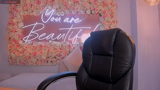 ChloePreston  online show from January 16, 2026, 10:41 am