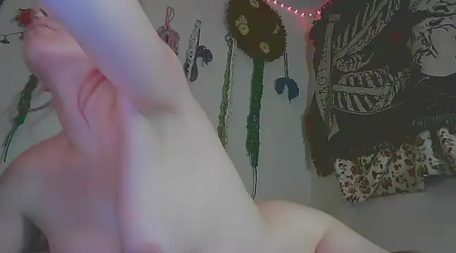 Snapshot of GoddessPinxx chatting on January 4, 2025, 6:41 am GoddessPinxx online show from January 4, 2025, 6:41 am