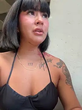 Snapshot of VictoriaEva chatting on January 5, 2025, 10:19 pm VictoriaEva online show from January 5, 2025, 10:19 pm
