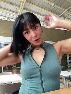 Snapshot of VictoriaEva chatting on March 10, 2025, 9:51 pm VictoriaEva online show from March 10, 2025, 9:51 pm