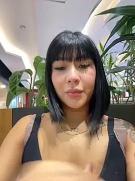 Snapshot of VictoriaEva chatting on February 12, 2025, 9:01 pm VictoriaEva online show from February 12, 2025, 9:01 pm