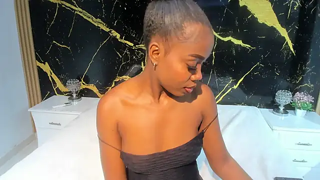 CarlieLyn online show from January 15, 2026, 7:17 pm