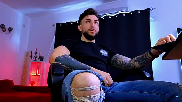 MightyAaron66 online show from February 22, 2026, 7:11 am