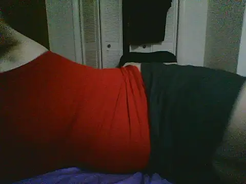 Emilylyn2501 online show from November 26, 2025, 5:18 am