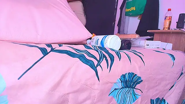 kata hazel online show from October 4, 2025, 7:15 pm