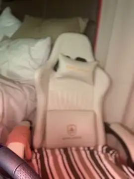 CrownedNyaries online show from January 1, 2025, 12:43 am