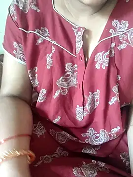 Snapshot of samitasharma chatting on December 21, 2025, 3:41 am samitasharma online show from December 21, 2025, 3:41 am