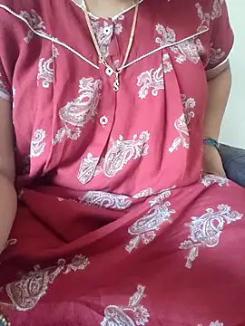 Snapshot of samitasharma chatting on January 7, 2026, 11:37 am samitasharma online show from January 7, 2026, 11:37 am