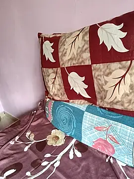 Snapshot of samitasharma chatting on October 31, 2025, 5:37 am samitasharma online show from October 31, 2025, 5:37 am