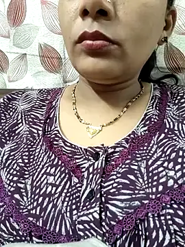 Snapshot of samitasharma chatting on February 28, 2025, 3:26 pm samitasharma online show from February 28, 2025, 3:26 pm