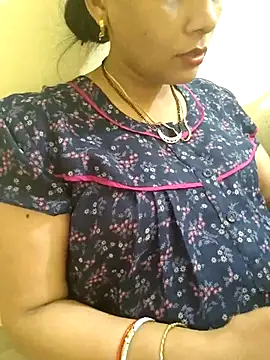Snapshot of samitasharma chatting on March 21, 2025, 12:28 pm samitasharma online show from March 21, 2025, 12:28 pm