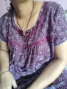 Snapshot of samitasharma chatting on February 24, 2025, 5:54 am samitasharma online show from February 24, 2025, 5:54 am