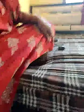 Snapshot of samitasharma chatting on November 22, 2025, 2:32 am samitasharma online show from November 22, 2025, 2:32 am