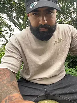 Lyon vach online show from November 3, 2025, 7:39 pm