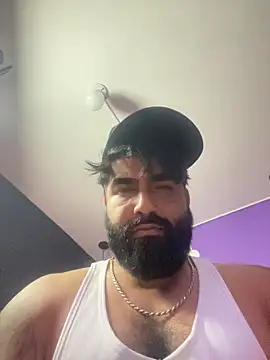 Lyon vach online show from November 11, 2025, 1:33 am