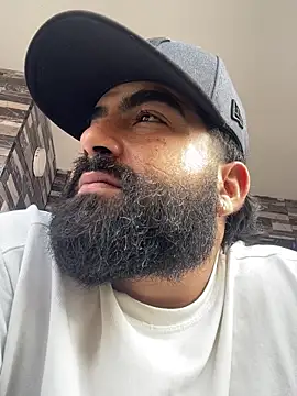 Lyon vach online show from November 8, 2025, 6:33 pm