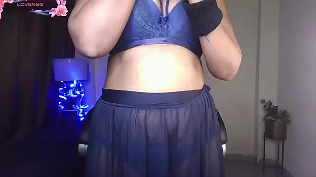 Black-Pearll online show from January 18, 2026, 6:50 am