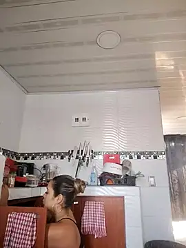 LaurenWelly  online show from October 4, 2025, 10:00 pm