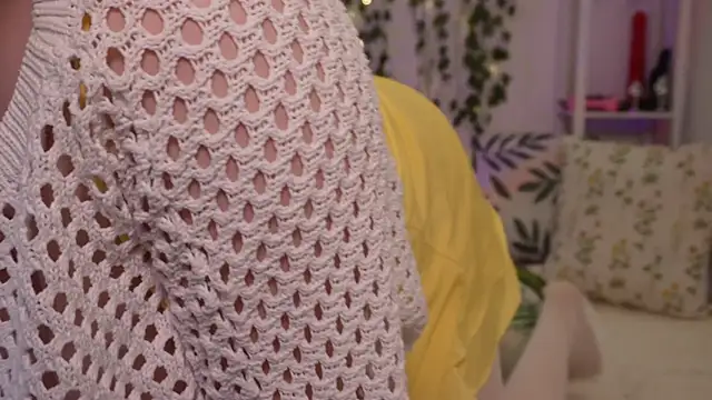 Snapshot of MonicaAsis chatting on February 28, 2026, 7:13 pm MonicaAsis online show from February 28, 2026, 7:13 pm