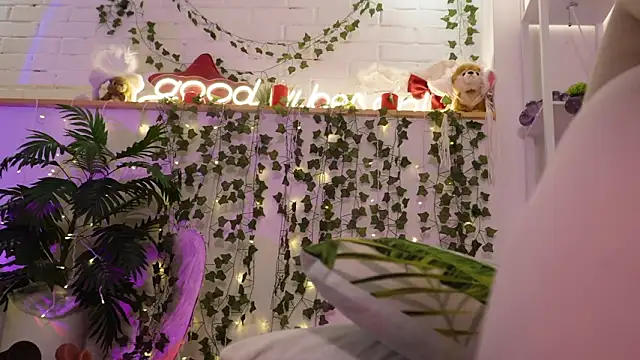 Snapshot of MonicaAsis chatting on January 31, 2026, 7:12 pm MonicaAsis online show from January 31, 2026, 7:12 pm