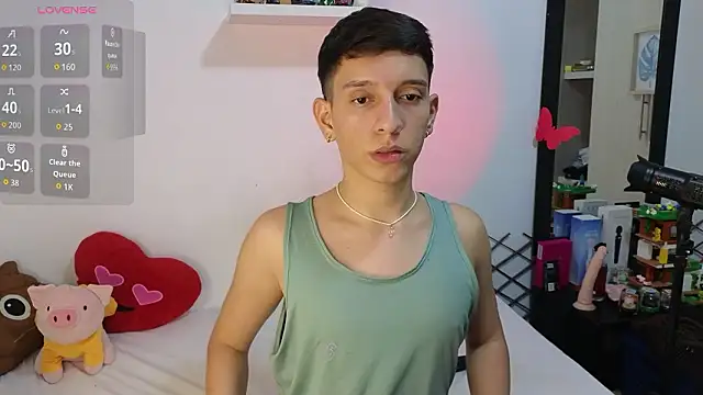 milky  boy  online show from February 21, 2026, 5:53 am