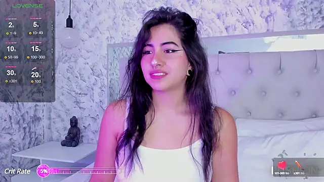 Snapshot of Megan_rossee chatting on February 24, 2025, 11:32 am Megan rossee online show from February 24, 2025, 11:32 am
