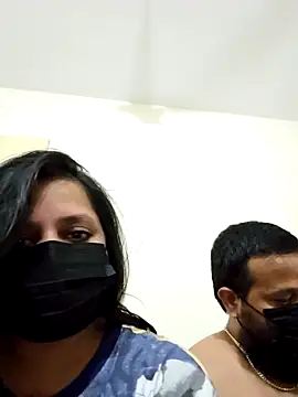 Snapshot of punecouple6 chatting on October 3, 2025, 7:04 pm punecouple6 online show from October 3, 2025, 7:04 pm
