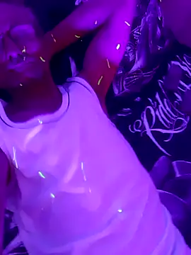 brunoguunot online show from November 14, 2025, 9:18 pm