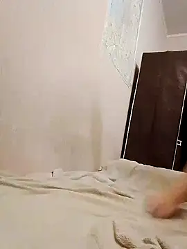 Rowena Vonnie online show from November 15, 2025, 2:37 am