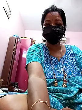 Snapshot of Tamil_sreelekha chatting on March 19, 2025, 8:54 pm Tamil sreelekha online show from March 19, 2025, 8:54 pm