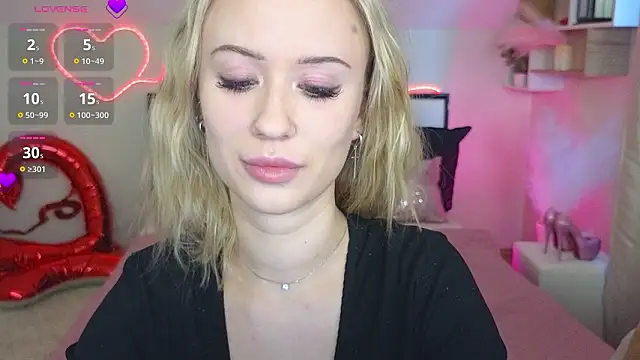 SashaBrooks online show from February 16, 2026, 2:05 pm