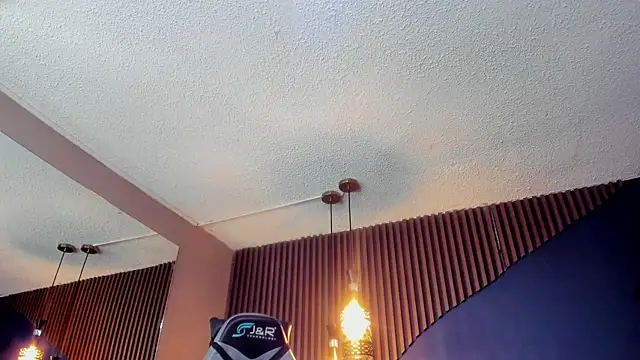 JacksonOlsenn online show from March 8, 2025, 6:37 pm