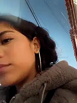 NINA 18 YEARS online show from September 13, 2025, 9:37 pm