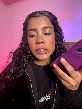 NINA 18 YEARS online show from November 6, 2025, 11:53 pm