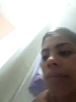 NINA 18 YEARS online show from October 12, 2025, 7:59 pm