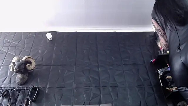 Agata Darkness online show from April 23, 2026, 6:09 pm