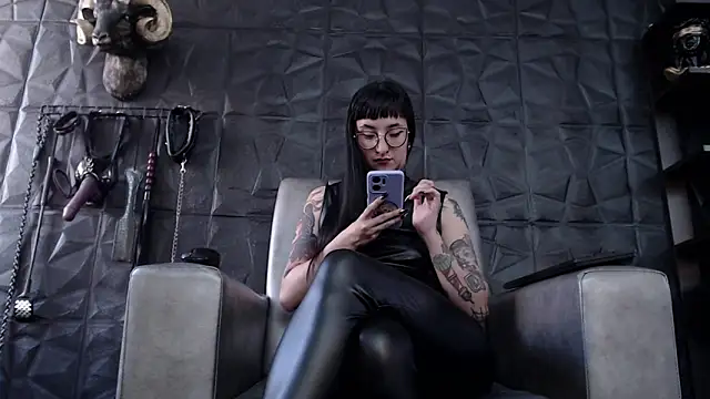 Snapshot of Agata_Darkness chatting on February 9, 2026, 9:13 pm Agata Darkness online show from February 9, 2026, 9:13 pm