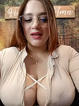 hanna-a online show from July 23, 2026, 7:43 pm
