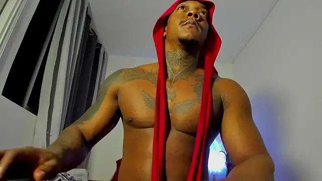 Snapshot of ronnie_7777 chatting on October 17, 2025, 2:26 am ronnie 7777 online show from October 17, 2025, 2:26 am